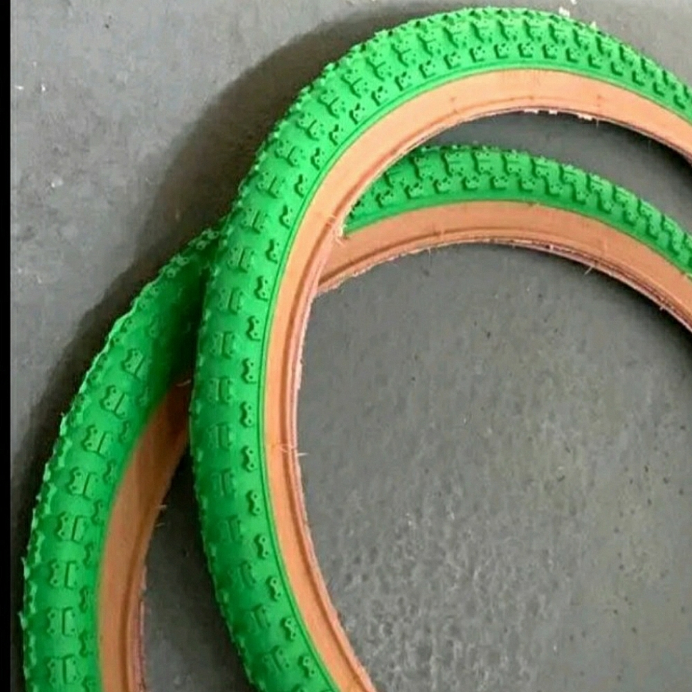 Pair of Wanda 20X175 green with gum color--Pair of 20X175 yellow with gum color+